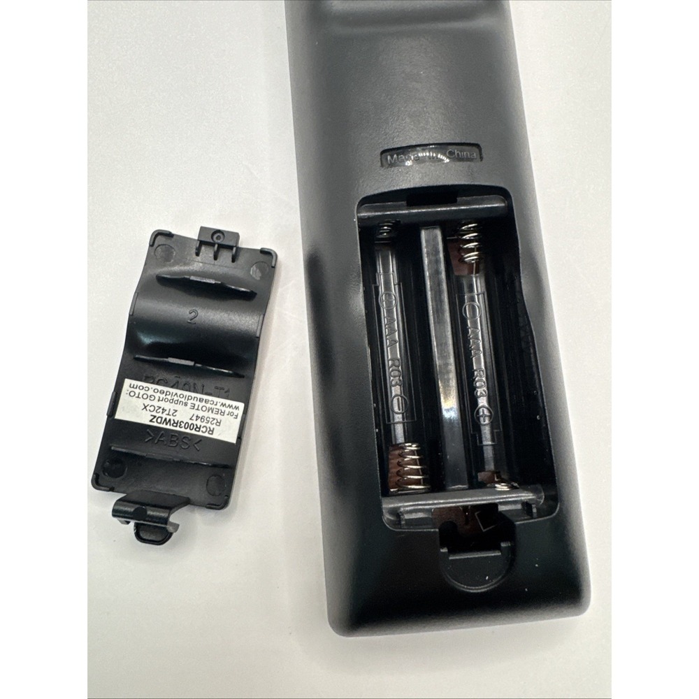 RCA Universal Remote Control LED Backlighting - Picture 3 of 6